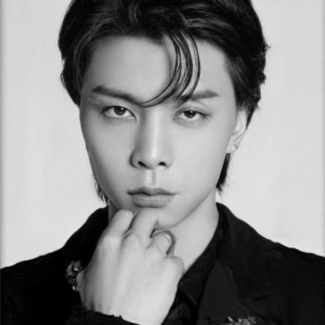 JOHNNY SUH